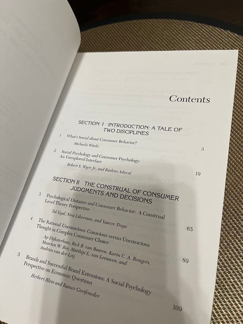 洋書 Social Psychology of Consumer Behavior