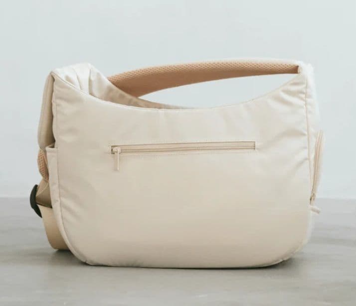 未使用 新品 MINIME CROSS CARRY BAG ベージュ Mサイズ