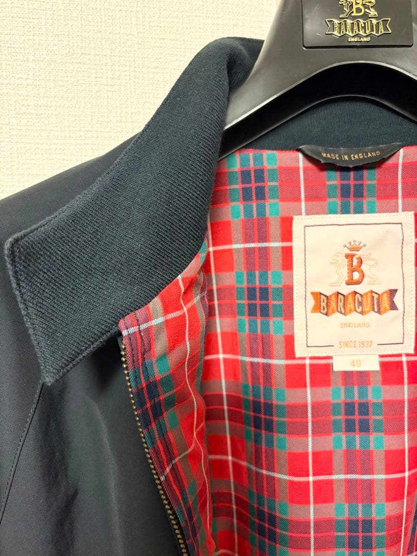 Baracuta クラシックフィット サイズ40(専用ハンガー付き)