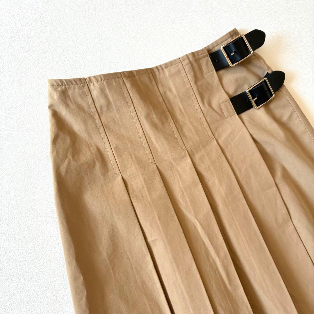 極美品✨オニールオブダブリン　ラップスカート　プリーツ　無地　コットン　ベージュ