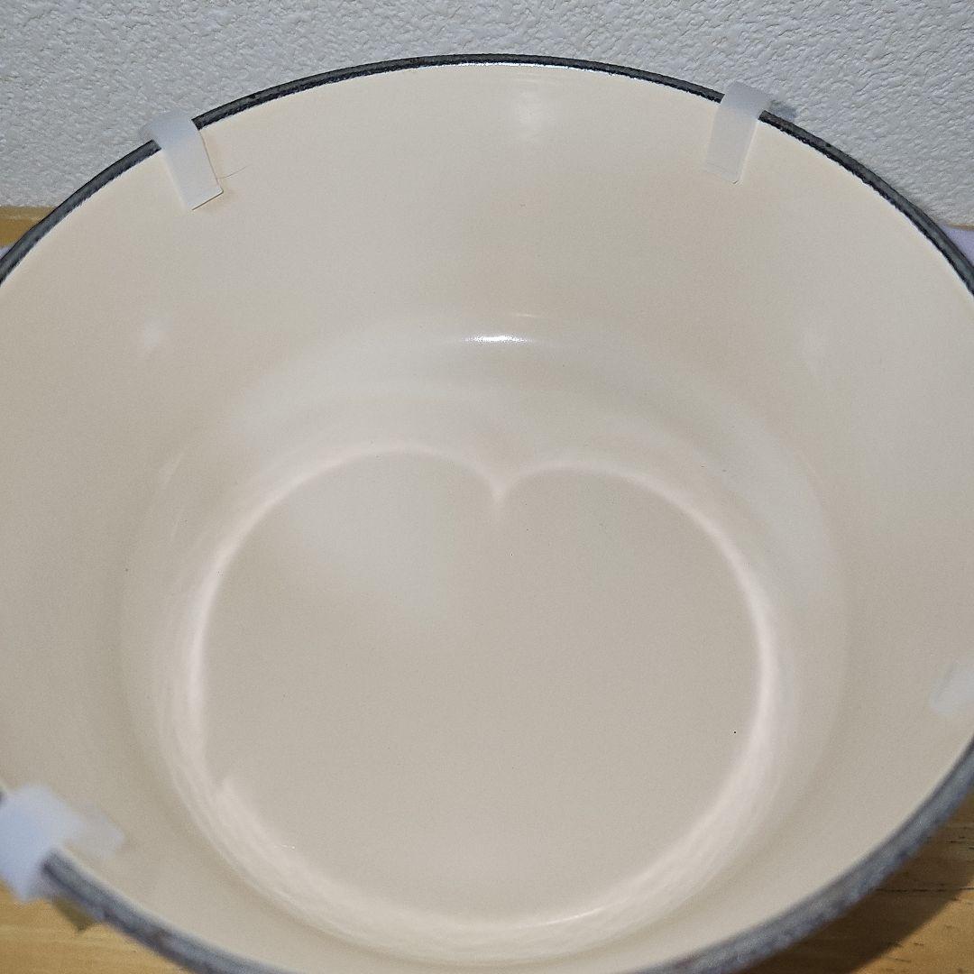 LE CREUSET　ココットロンド　18cm