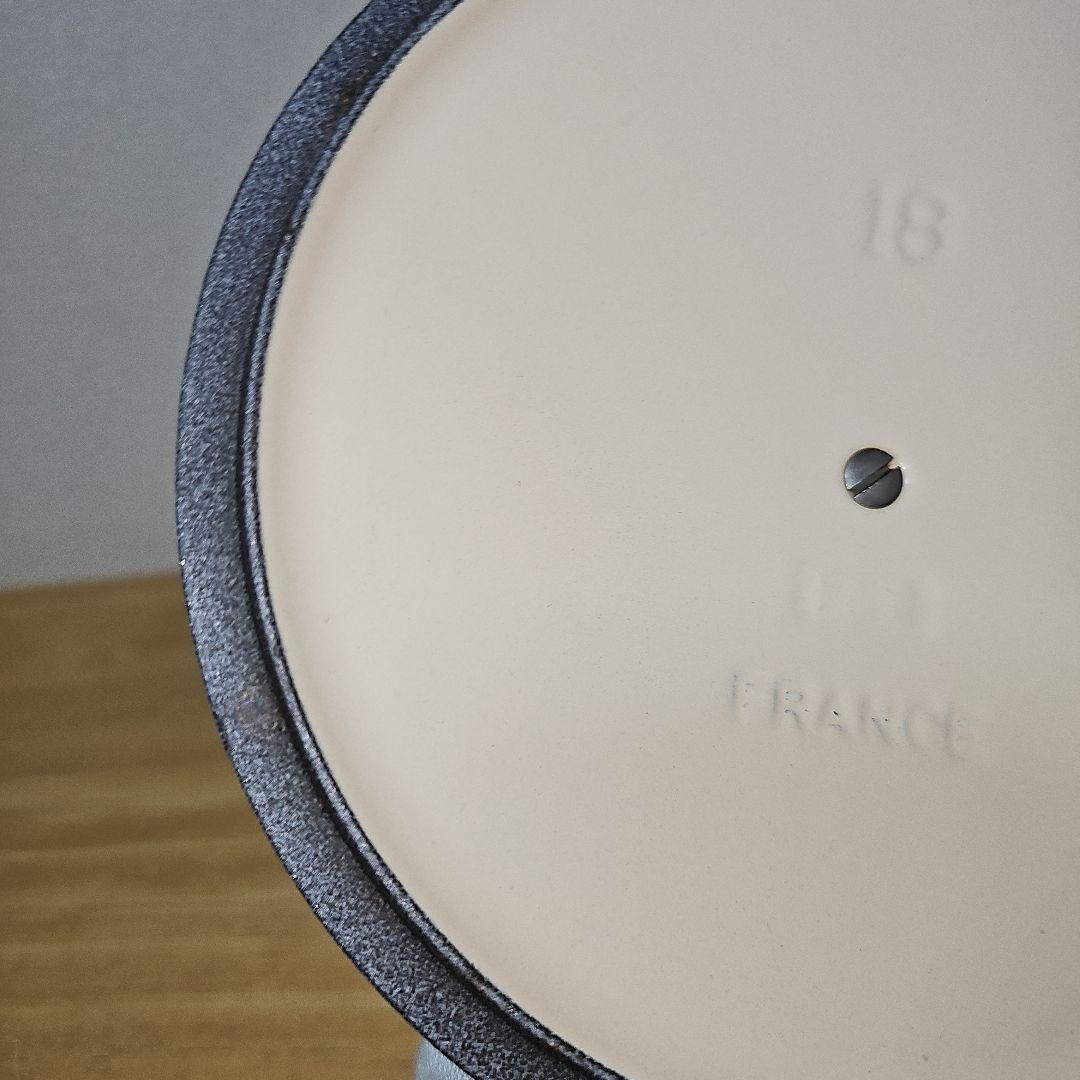LE CREUSET　ココットロンド　18cm
