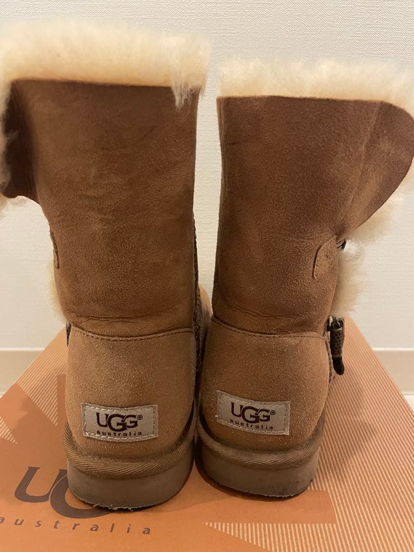 UGG Australia ブラウン ムートンブーツ