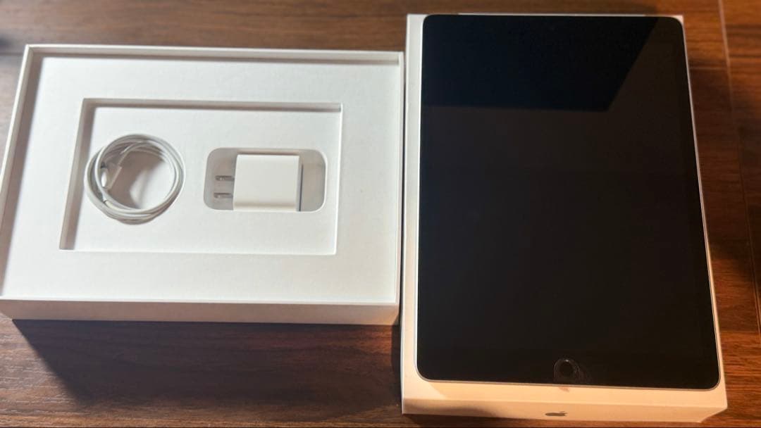 iPad第9世代 WiFi 64gb 付属品ありApple 最大容量85%