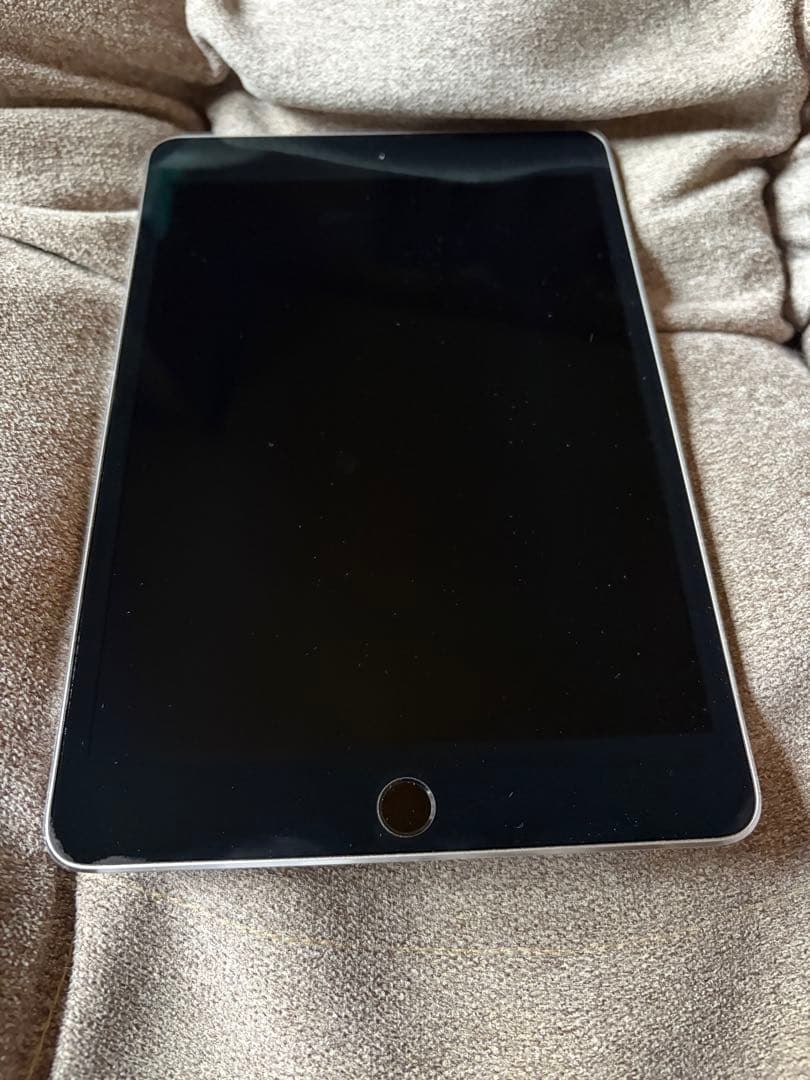 iPad mini 4 Wi-Fi 128GB スペースグレー A1538