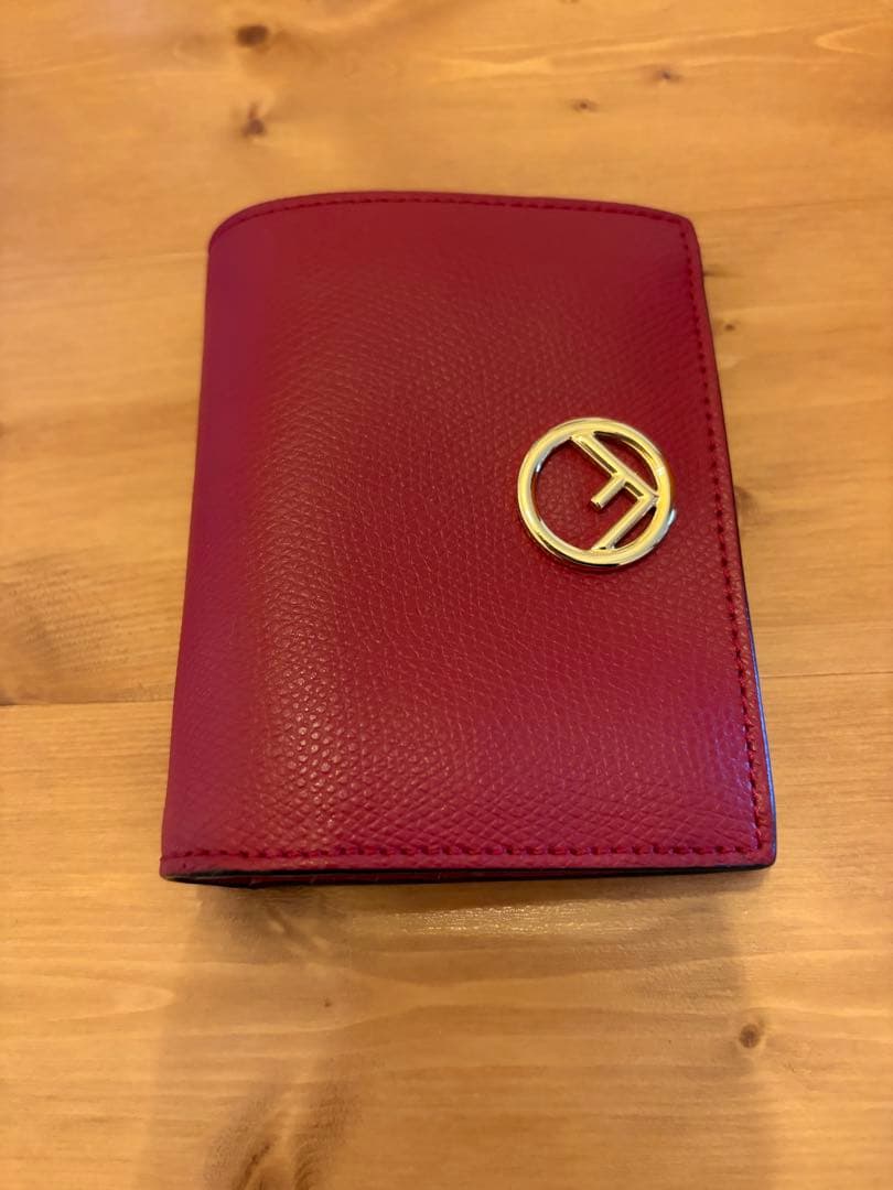 Fendi 2つ折りウォレット☆美品
