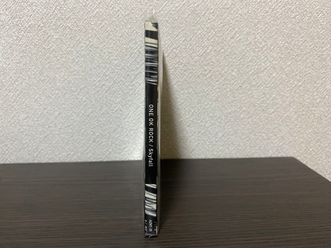 【会場限定盤・正規品】ONE OK ROCK Skyfall CD