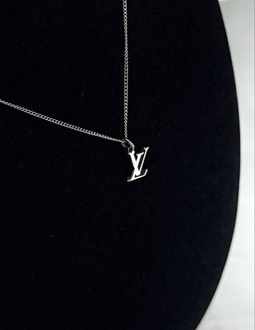 ✨極美品✨louis vuitton LV ネックレス モノグラム柄 【正規品】