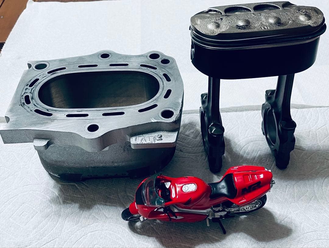 NR750 楕円ピストン　楕円シリンダー　チタンコンロッド　セット