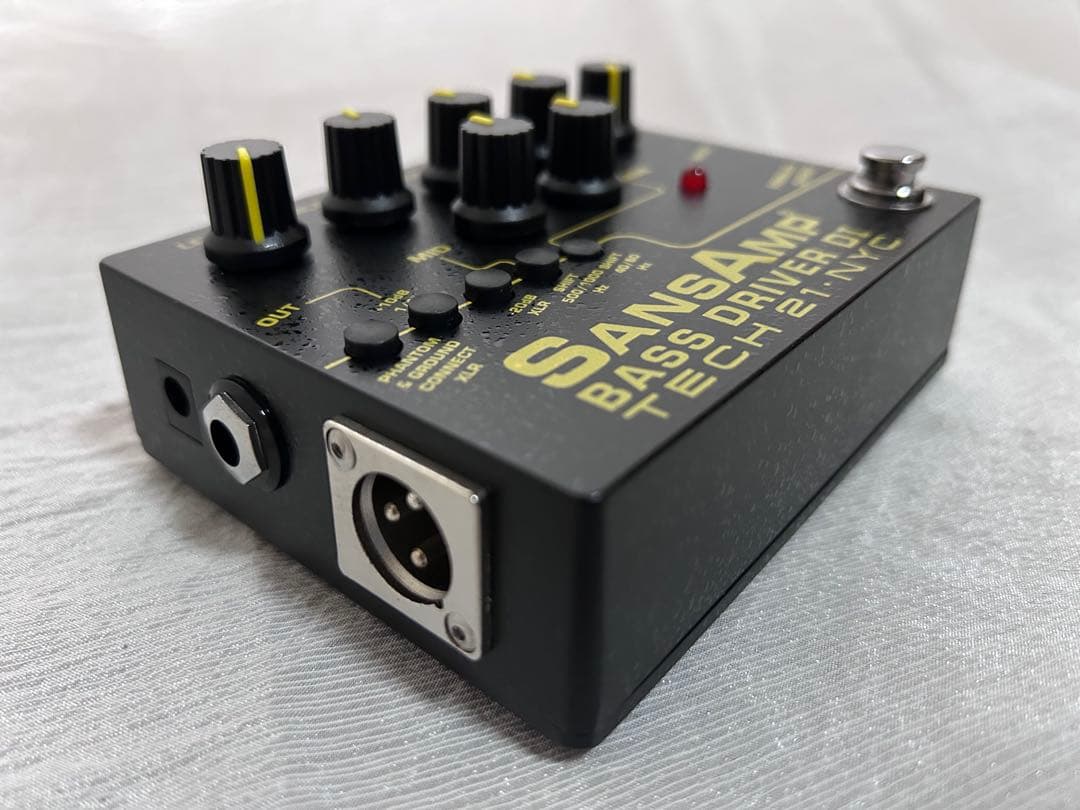 【未使用】TECH 21 SansAmp Bass D DI V2