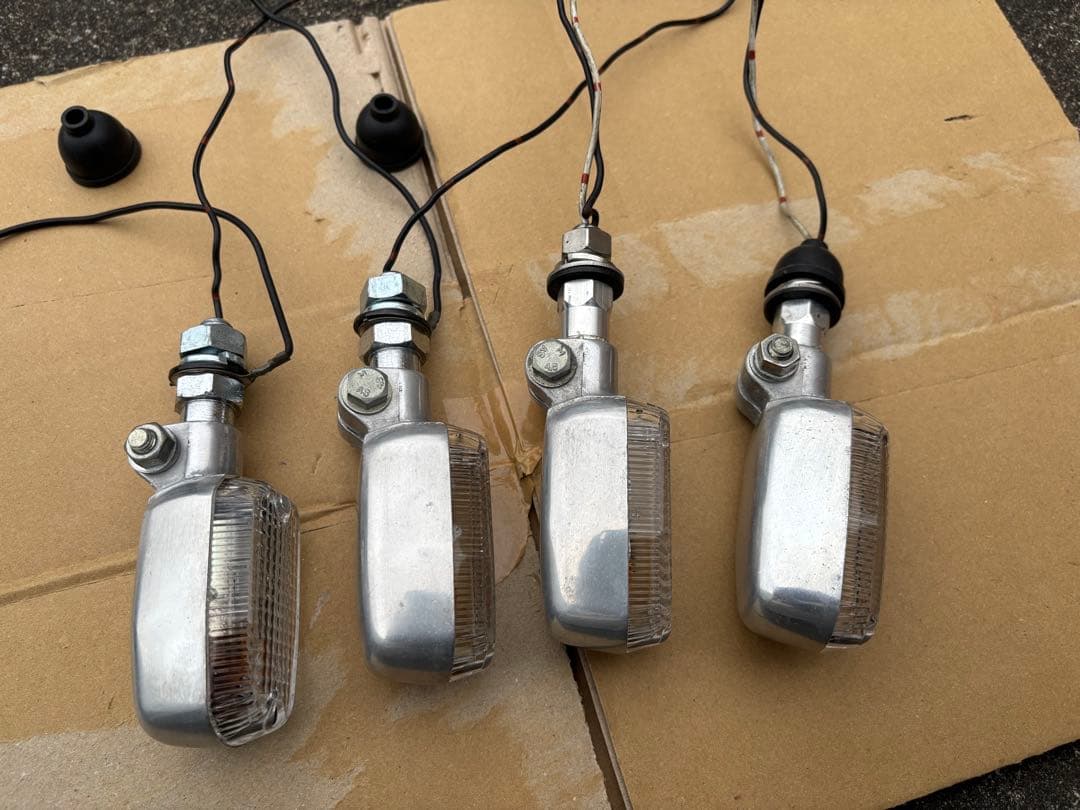 CGC社外ウィンカー4つセット汎用アルミクリア