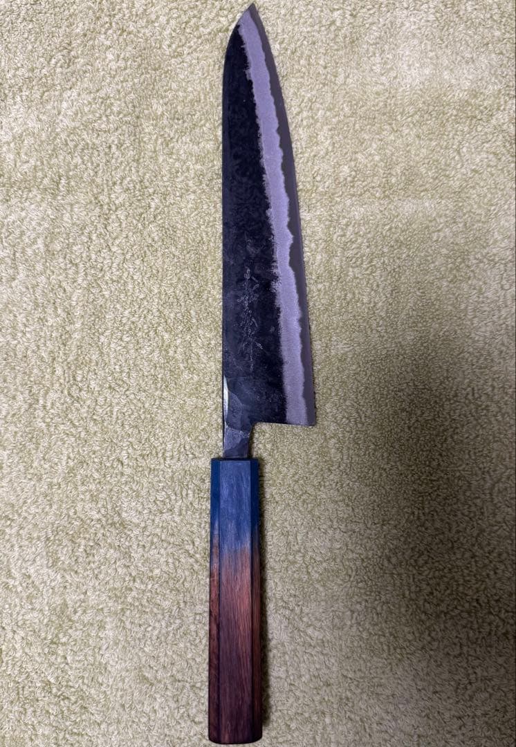 らら 郷右馬允義弘 青ニ鋼 黒打 牛刀 210mm 7寸 山脇刃物製作所