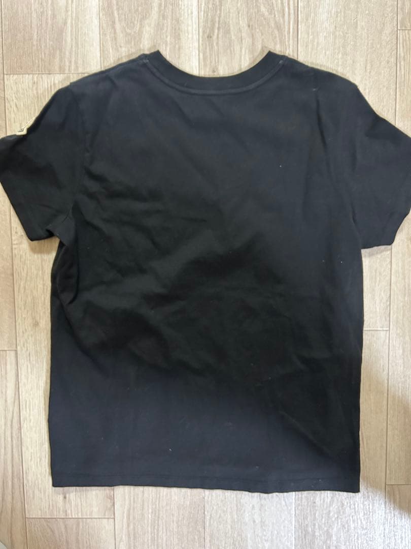 MONCLER ブラック ロゴ Tシャツ
