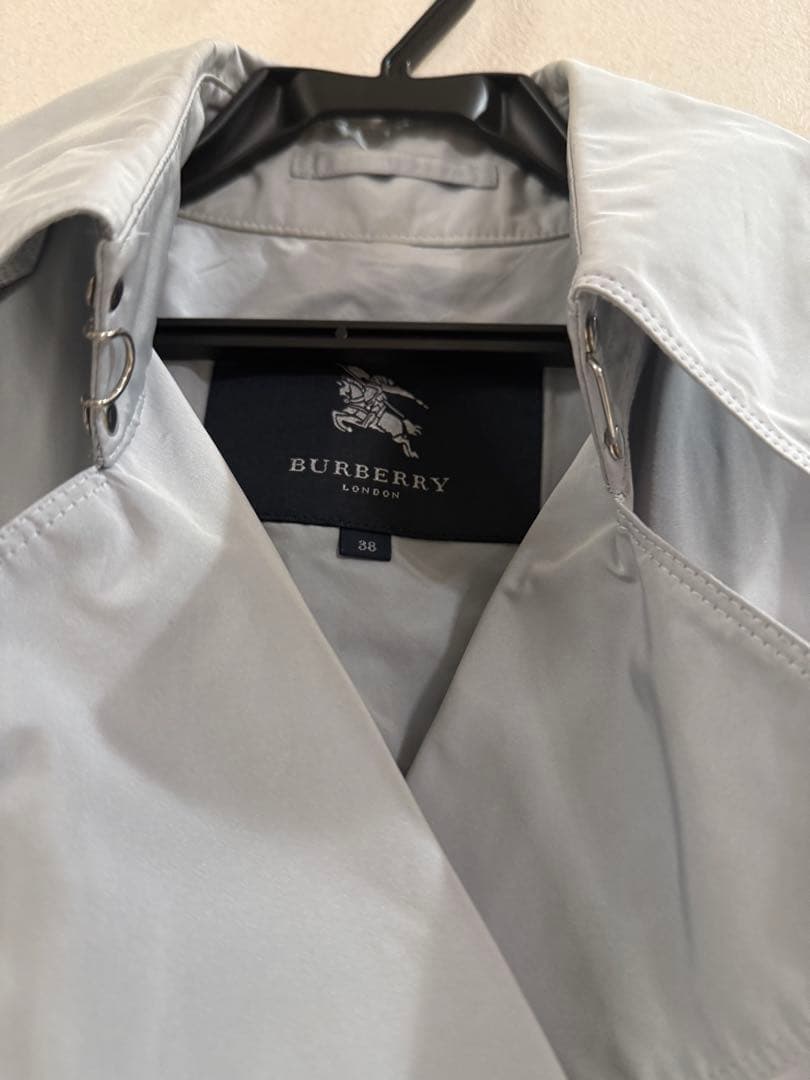 BURBERRY ライトブルー トレンチコート 38