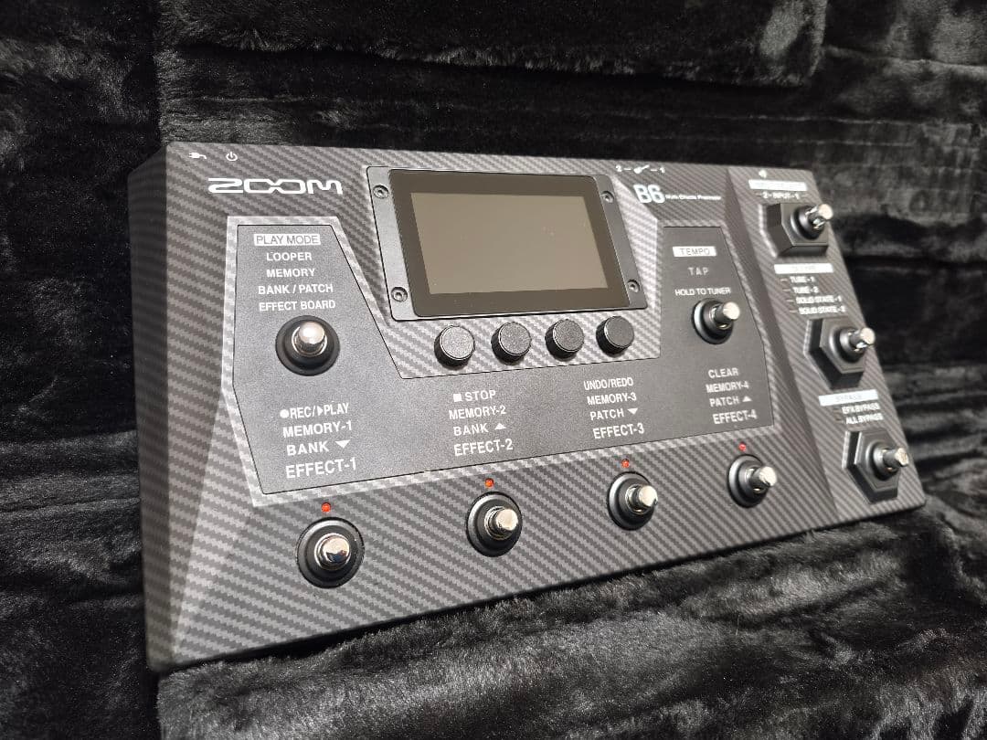 ベース ZOOM B6