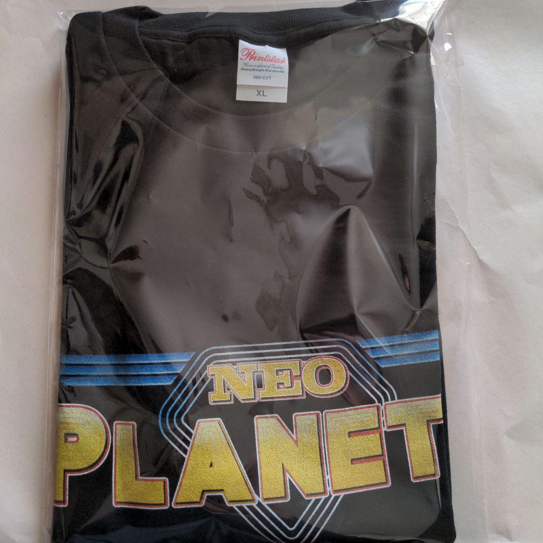 スマスロ ネオプラネット Tシャツ ブラック A柄