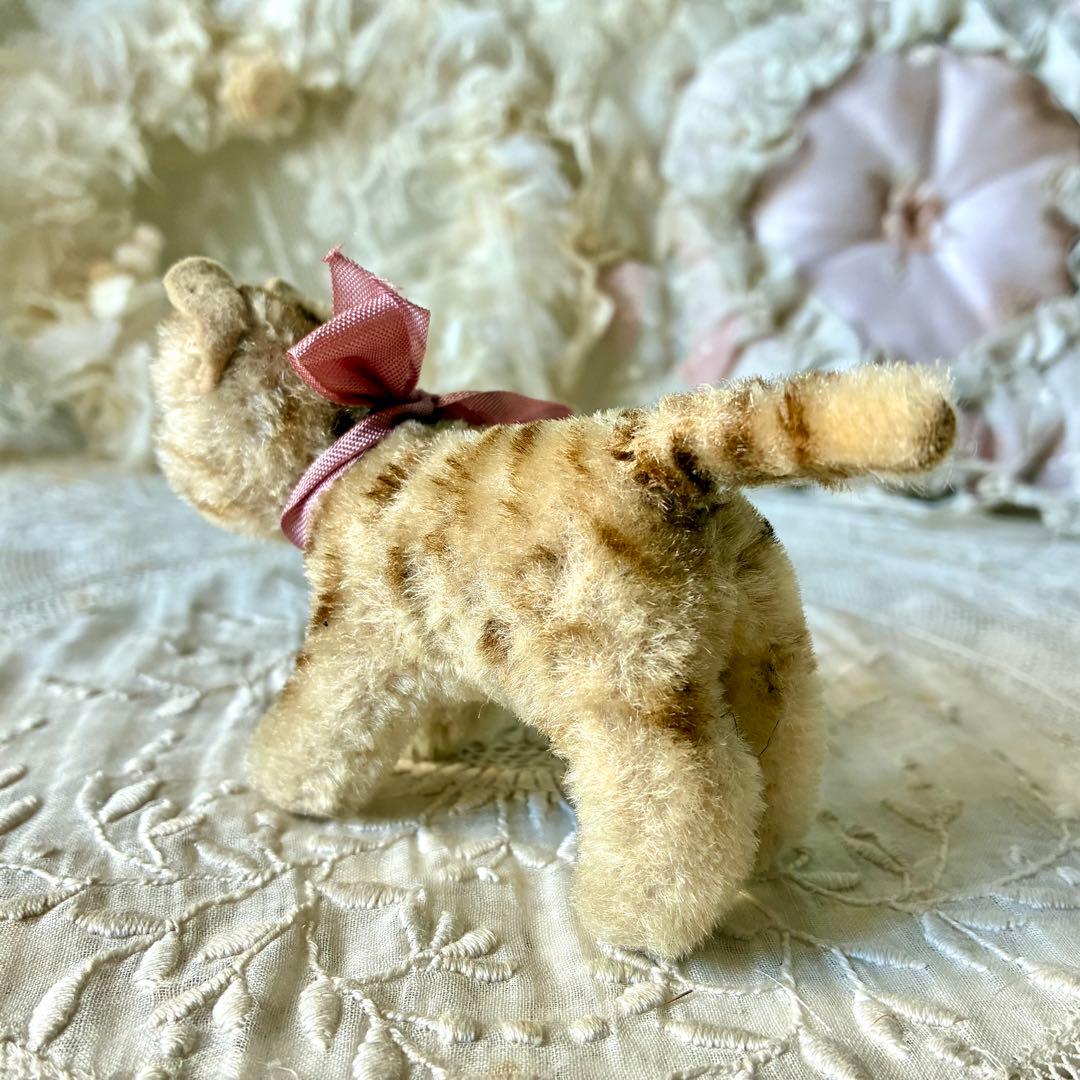 小さなトラ猫のぬいぐるみ　テディキャットドイツヴィンテージ検フランスアンティーク