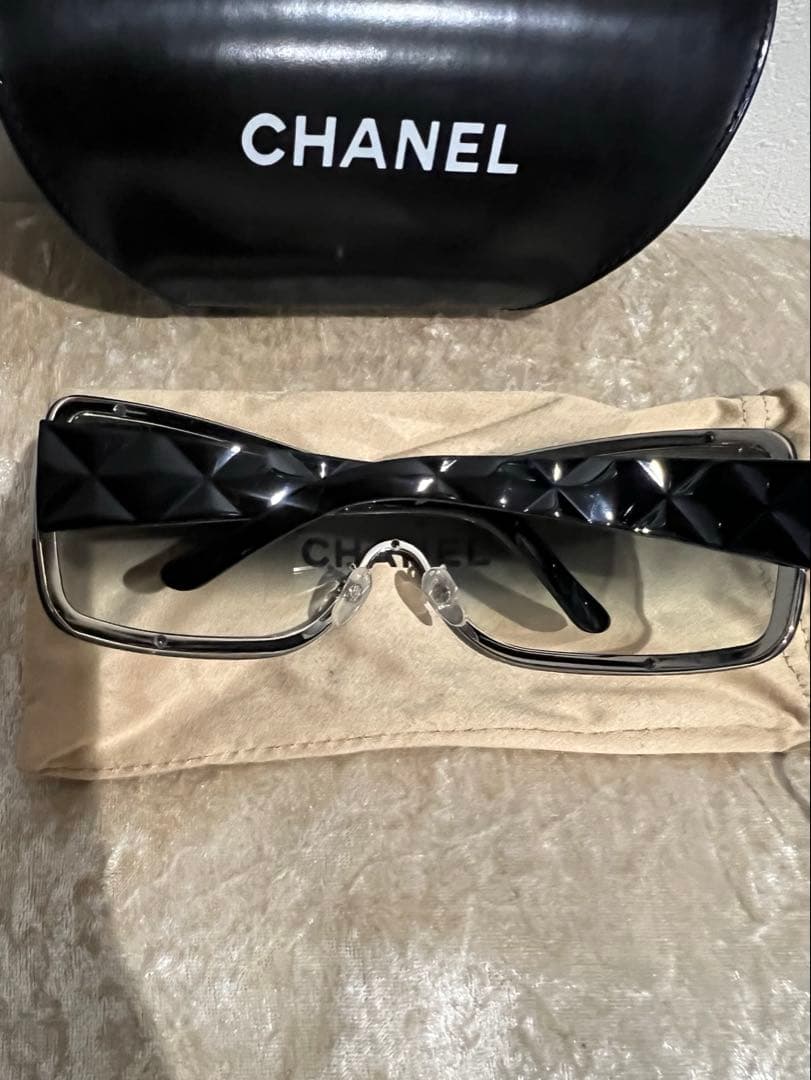 CHANEL Matelassé Temple Sunglasses