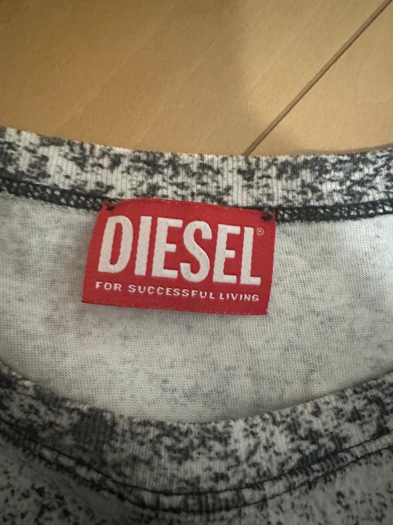 T-Boxt-Q21 DIESEL Tシャツ