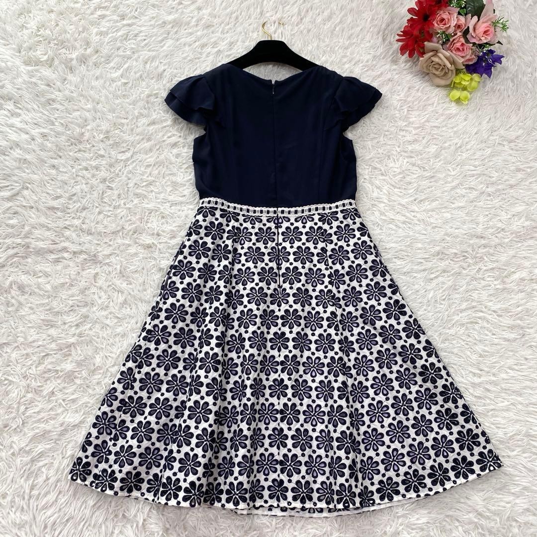 新品タグ付き✨TOCCA ALIZE ワンピース　カットワーク　ドッキング　刺繍