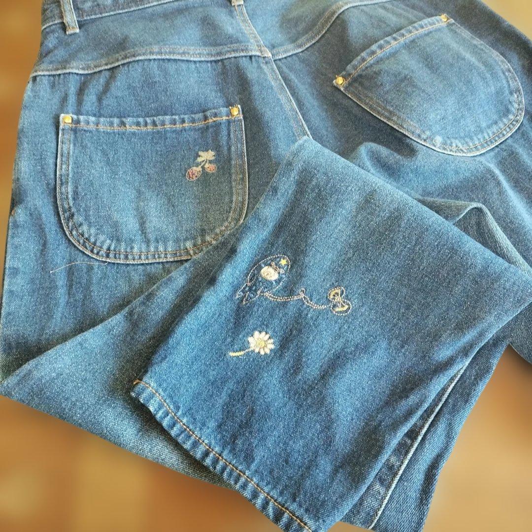 刺繍デザイン ストレートデニム