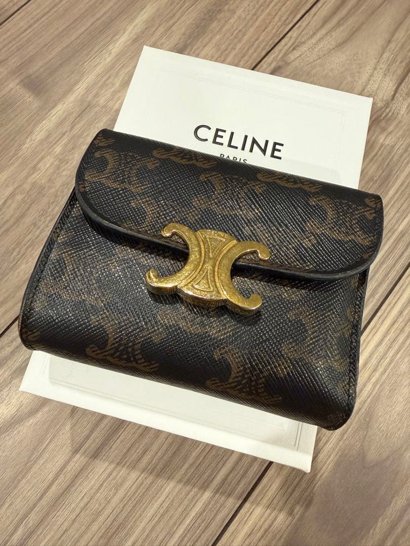 CELINE トリオンフ ウォレット