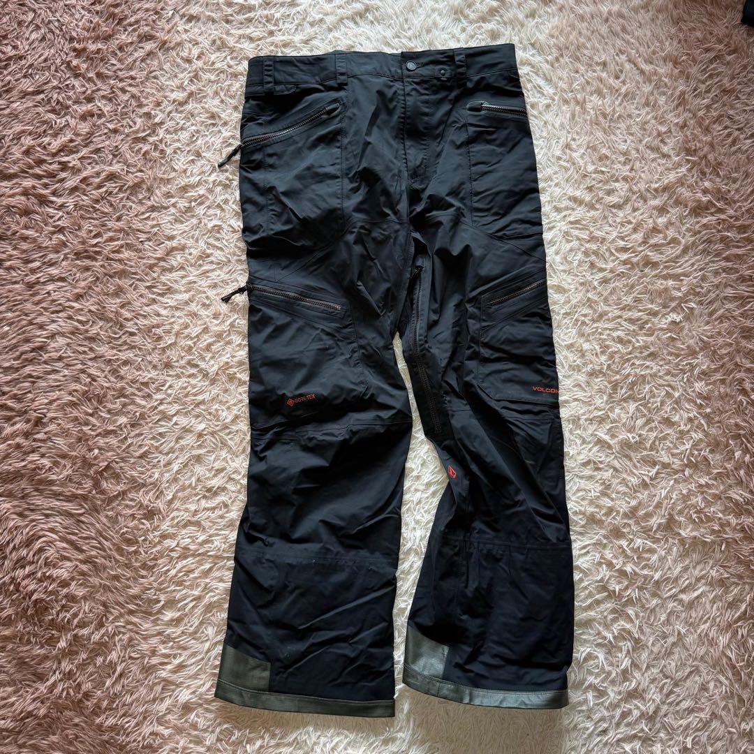 volcomスノーボード上下セット　XL