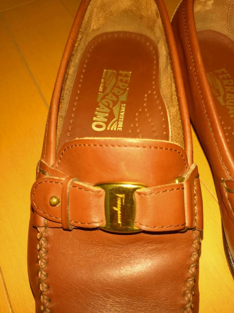 FERRAGAMO ブラウンモカシン（サイズ：８ＥＥ）