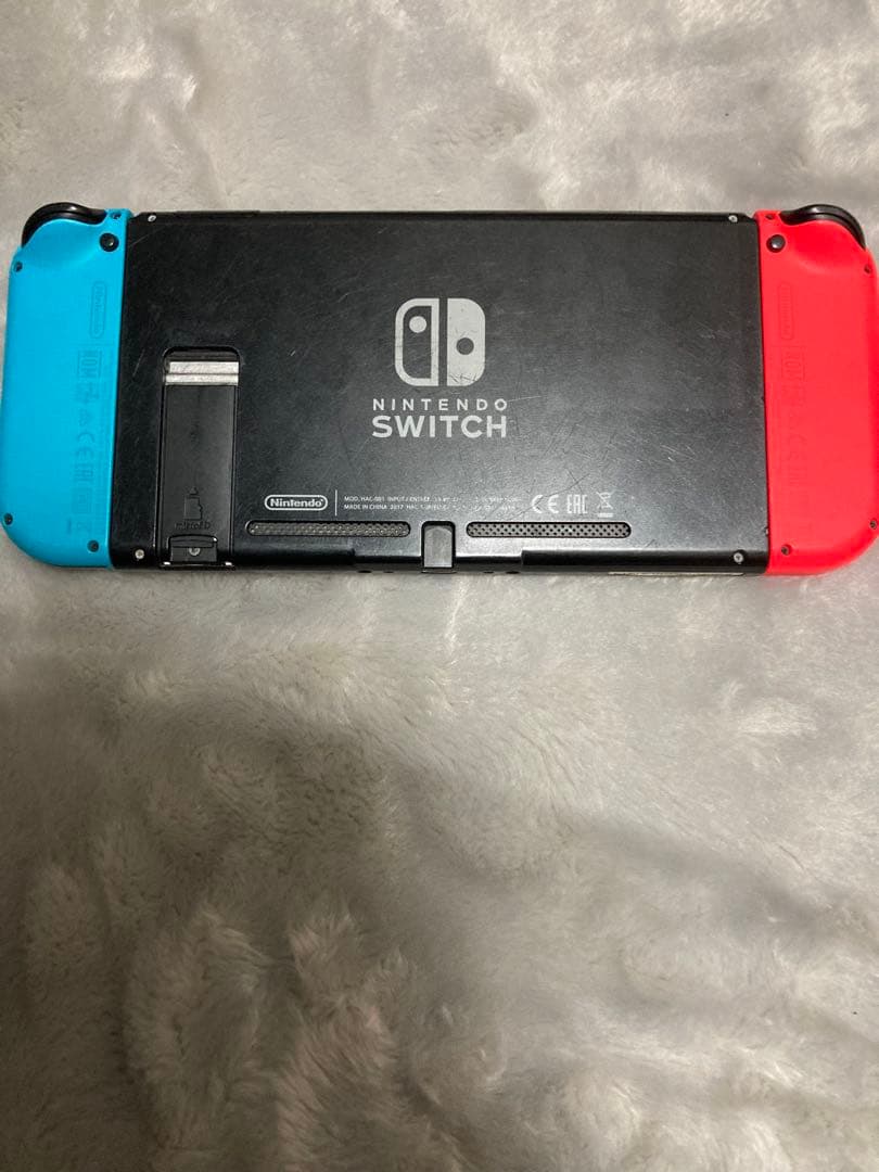 Nintendo Switch Proコントローラー　カセット６つ
