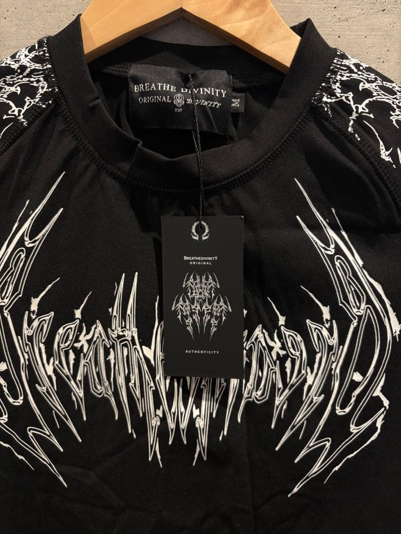 Breathedivinity Compression M ブラック
