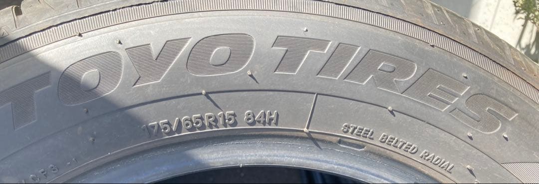 TOYO TIRES 175/65R15 25年製 夏タイヤ 【南-97 ①】