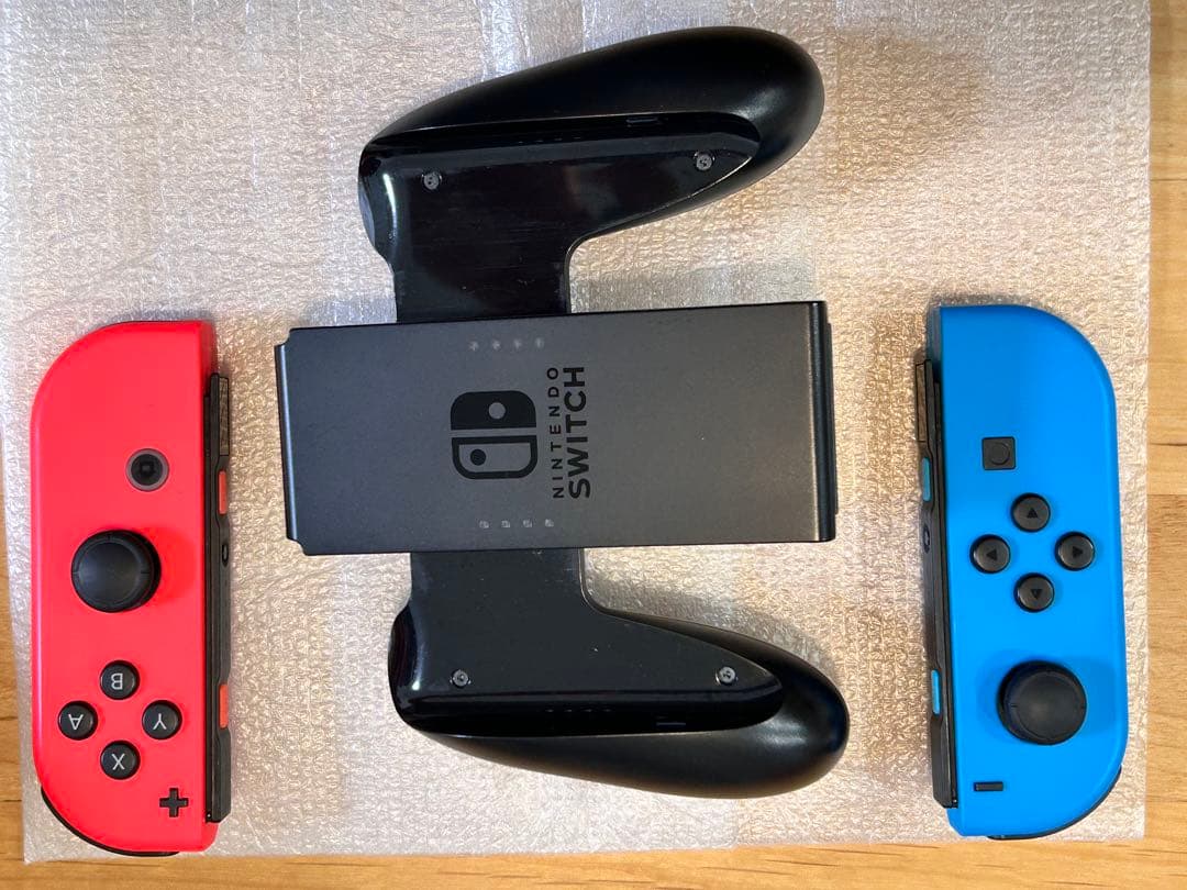 Nintendo Switch 本体セットJoy-Con(L)(R)充電グリップ