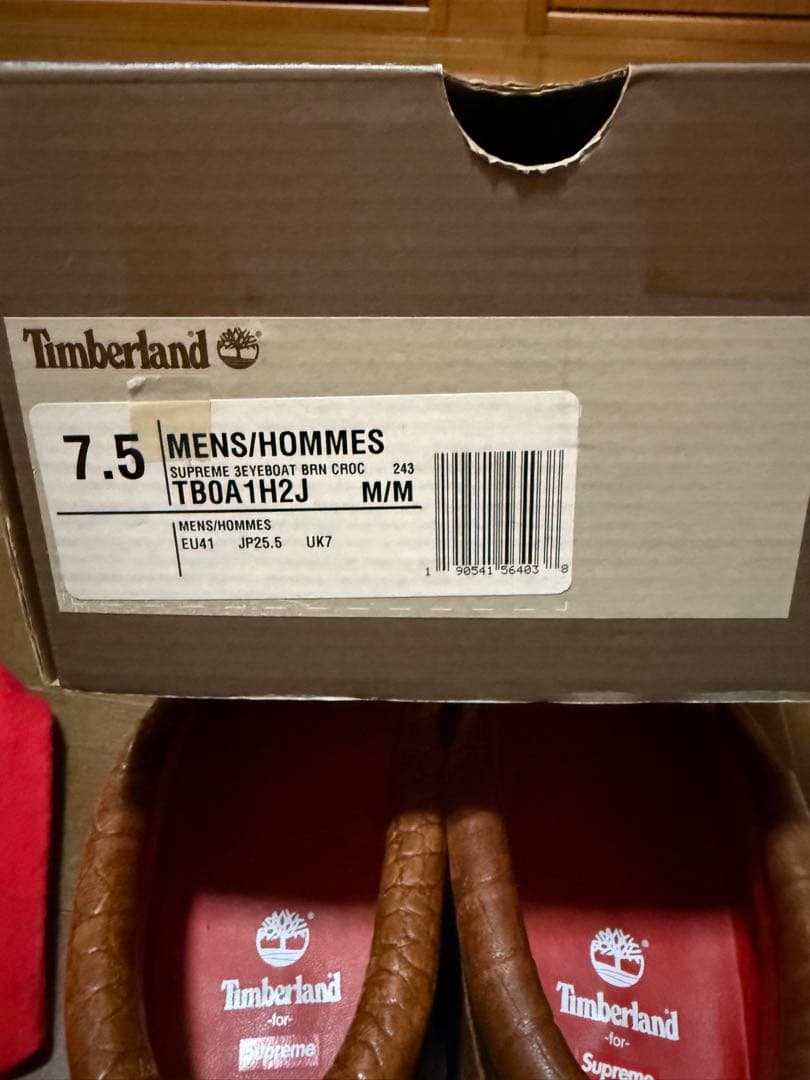 靴 supreme timberland 3eye classic lug