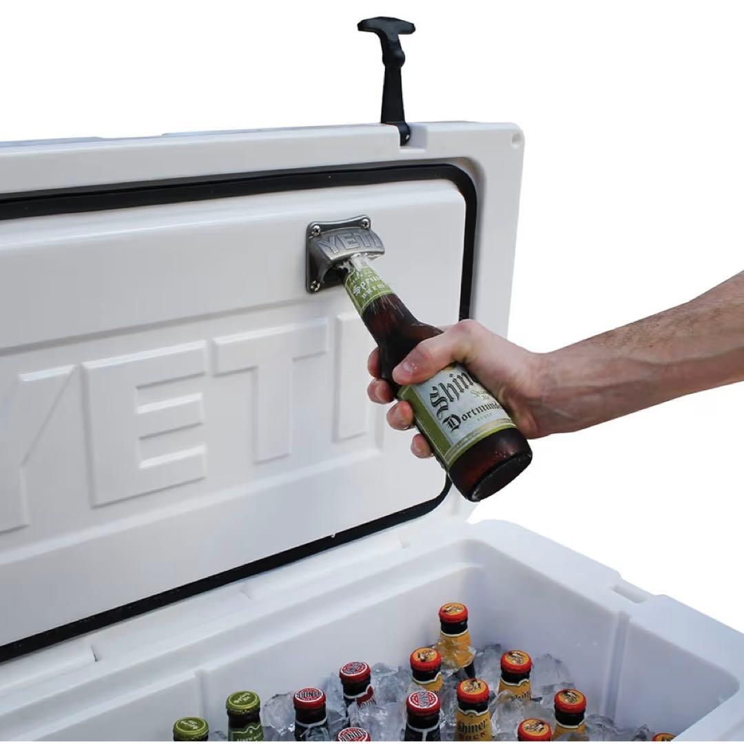 YETI 壁取り付け式栓抜き