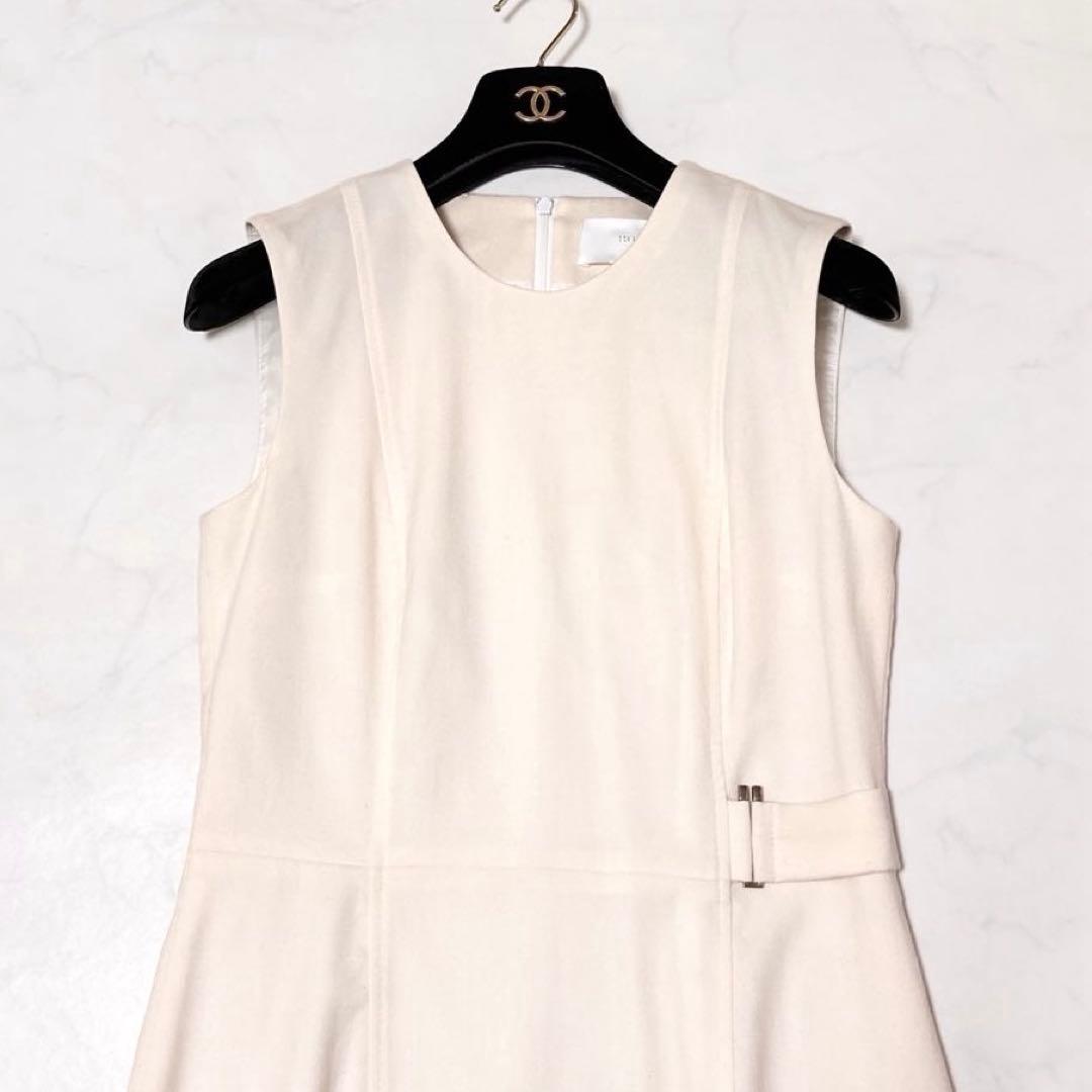 美品 ✨ ヒューゴボス　ワンピ―ス　美シルエット　白　40　ペチコート付