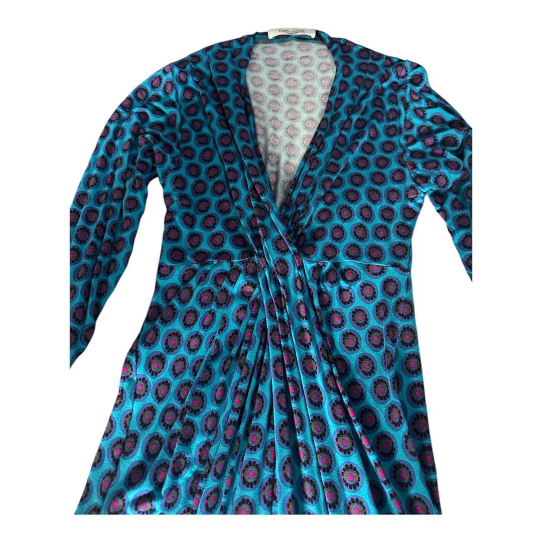 DIANE von FURSTENBERG 青・赤ドット柄 ラップドレス