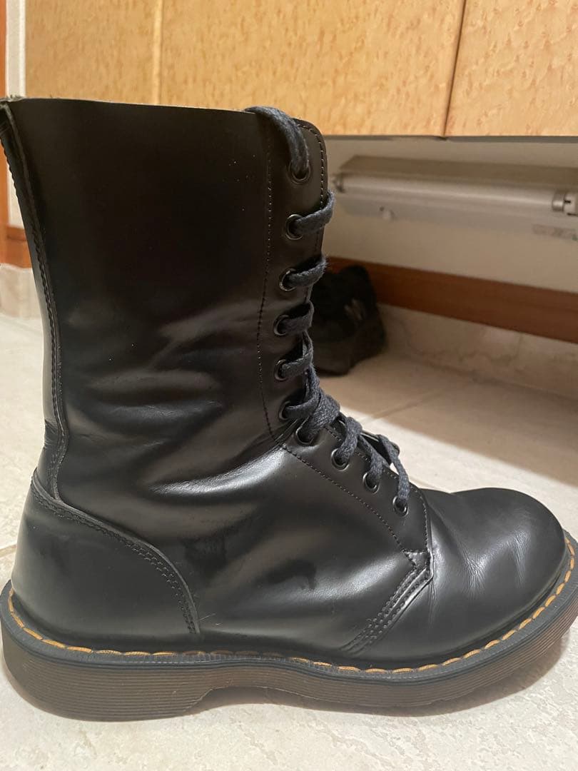 Dr.Martens 10ホール