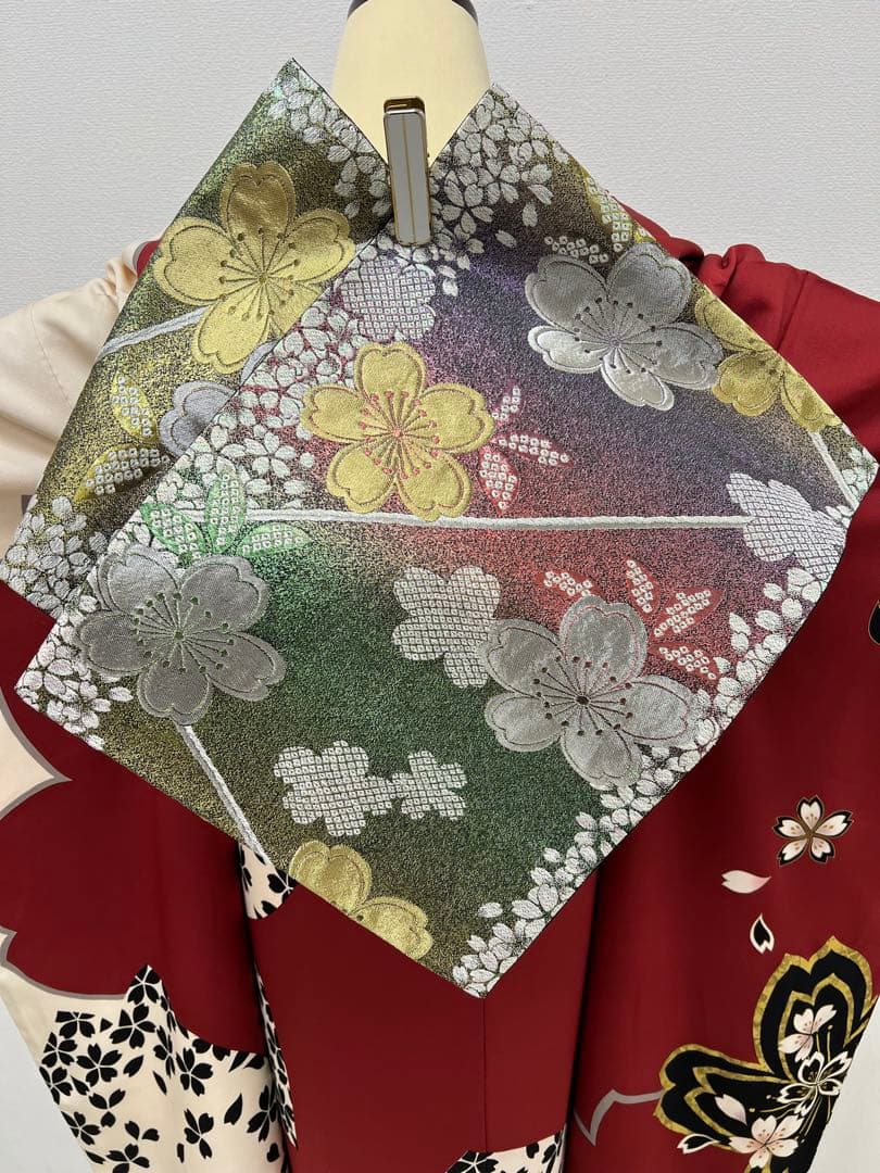 振り袖　フルセット　別誂長襦袢　金彩加工　大柄　刺繍入り　長尺帯締め　831