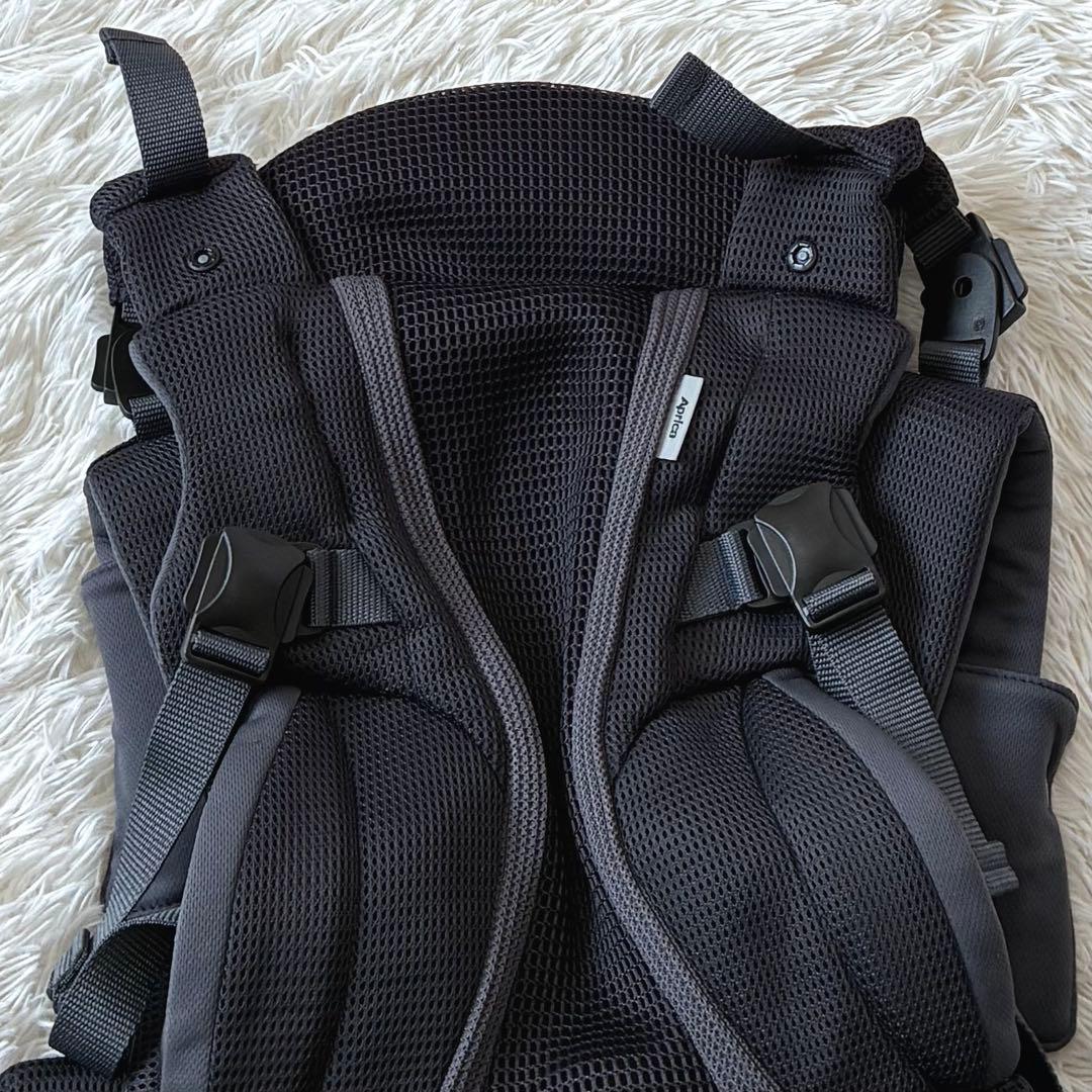極美品　Aprica アップリカ　抱っこ紐　ラクリス　ダークグレー
