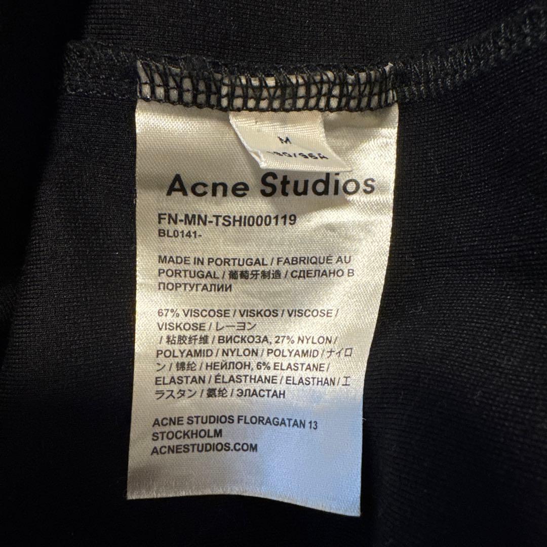 Acne Studios ブラック Tシャツ オーバーサイズ