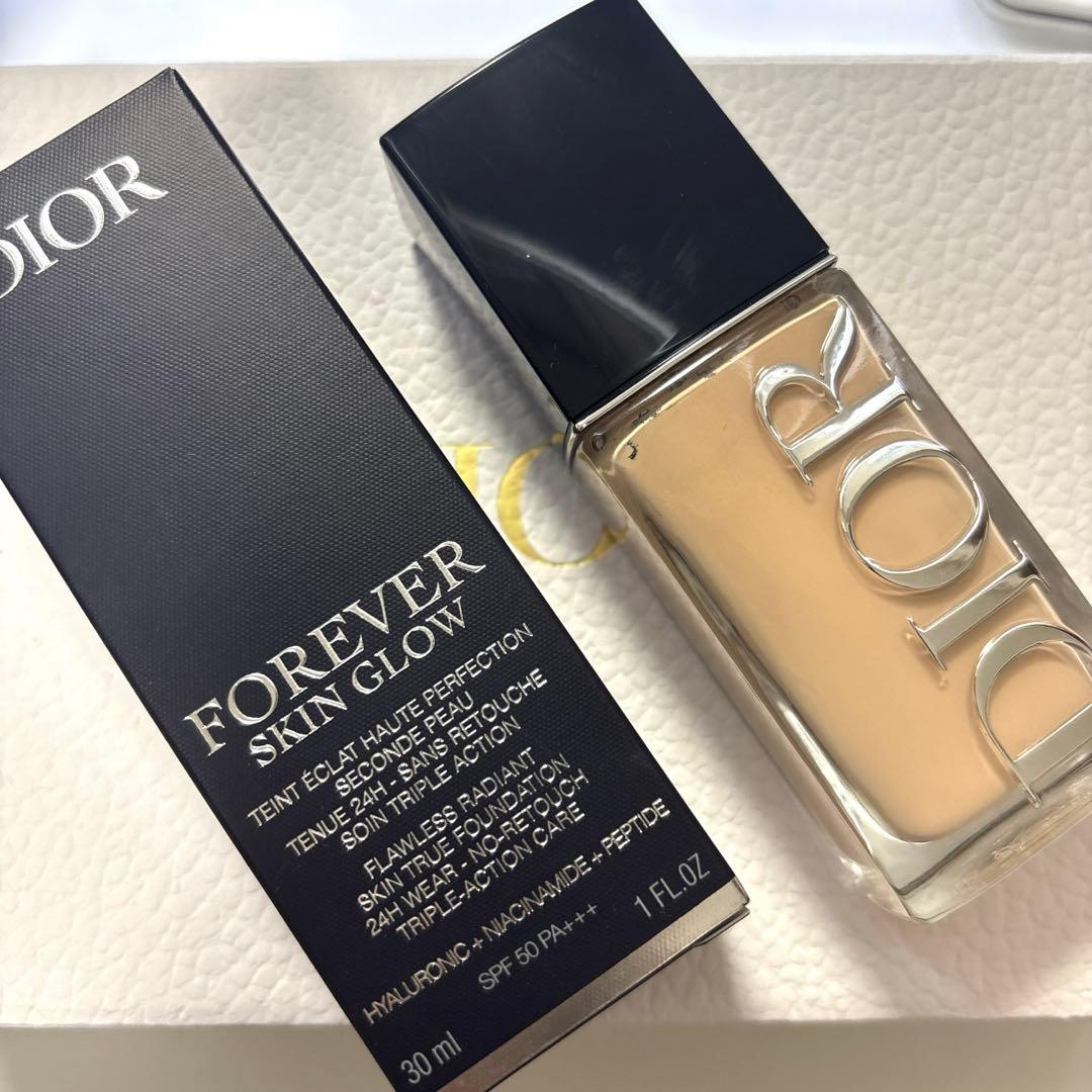 ❗️週末値下げ❗️DIOR フォーエヴァー フルイド スキン グロウ 1N