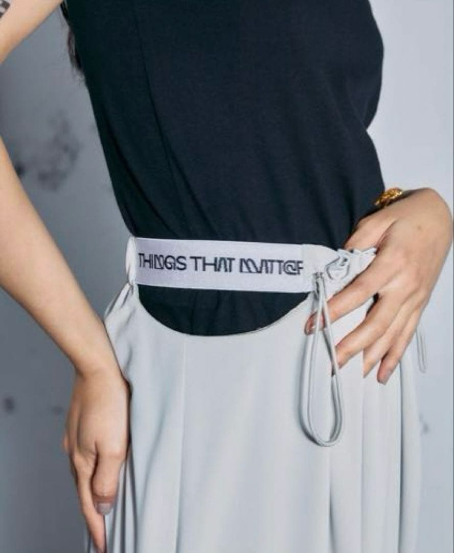 スカート THINGS THAT MATTER/CUTTING NARROW SKIRT