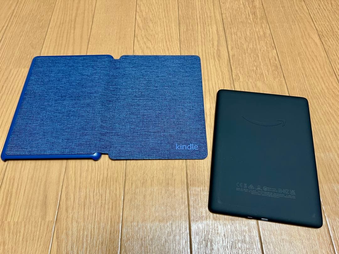 Kindle Paperwhite 第11世代8GB 広告なしネイビーカバー付き