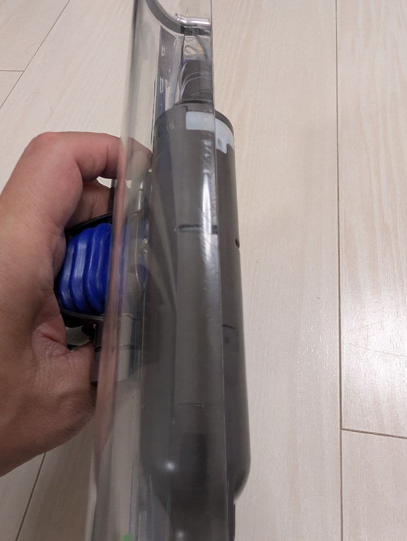 美品ダイソンV12 グリーンレーザー照射 ソフトローラークリーナーヘッド