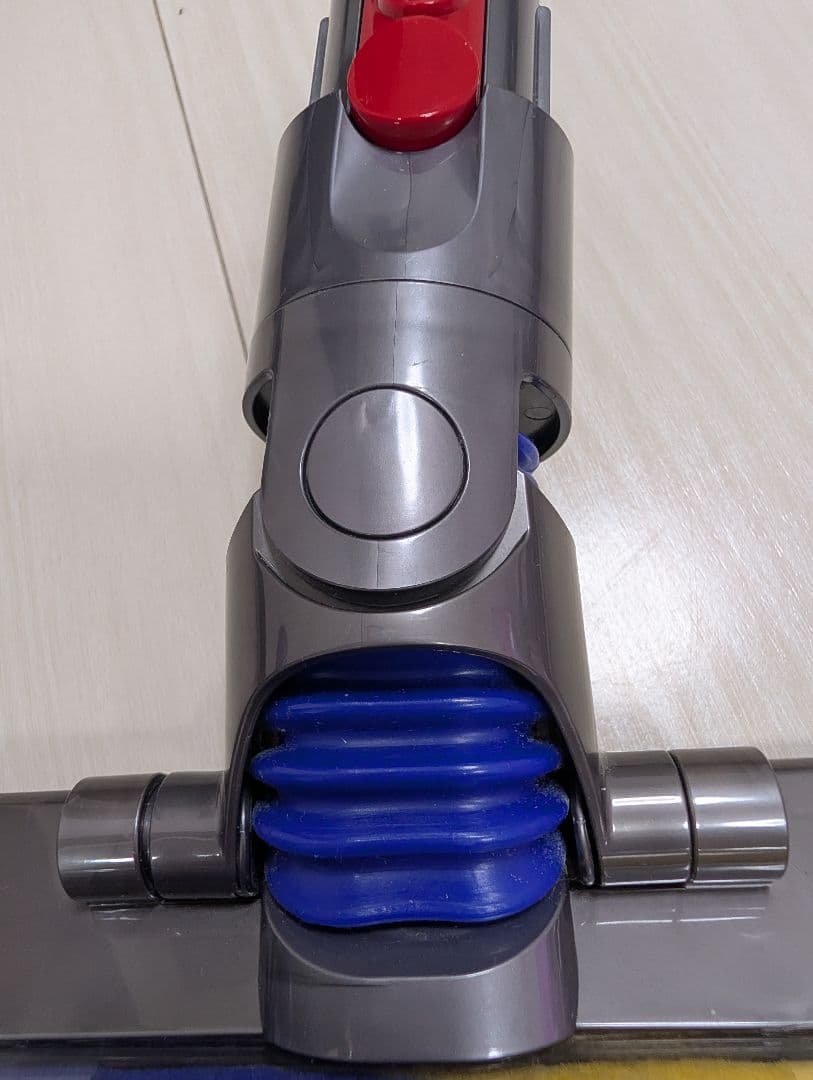 美品ダイソンV12 グリーンレーザー照射 ソフトローラークリーナーヘッド