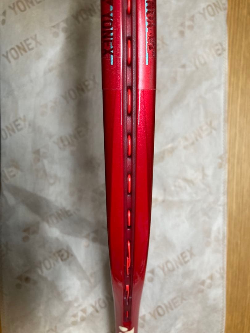 2026 YONEX 08VCORE100D G2 （新品同様） レザーグリップ