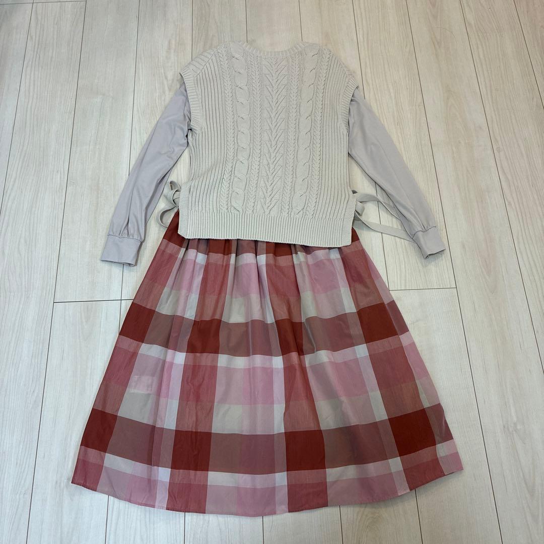 ブルーレーベルクレストブリッジ　ワンピース　春　38