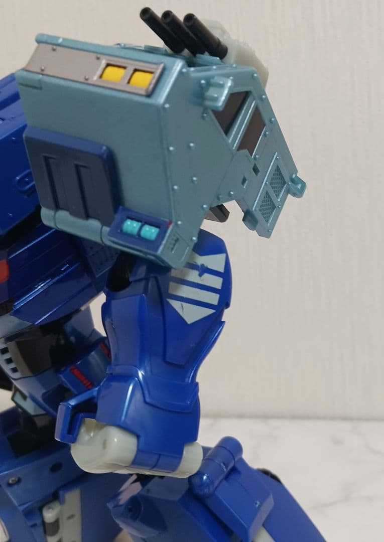 【動作確認済】トランスフォーマー アニメイテッド ウルトラマグナス