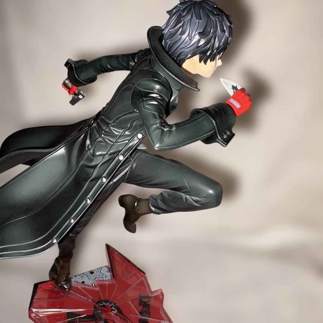 ペルソナ5 ARTFX J 主人公 怪盗ver. ジョーカー フィギュア