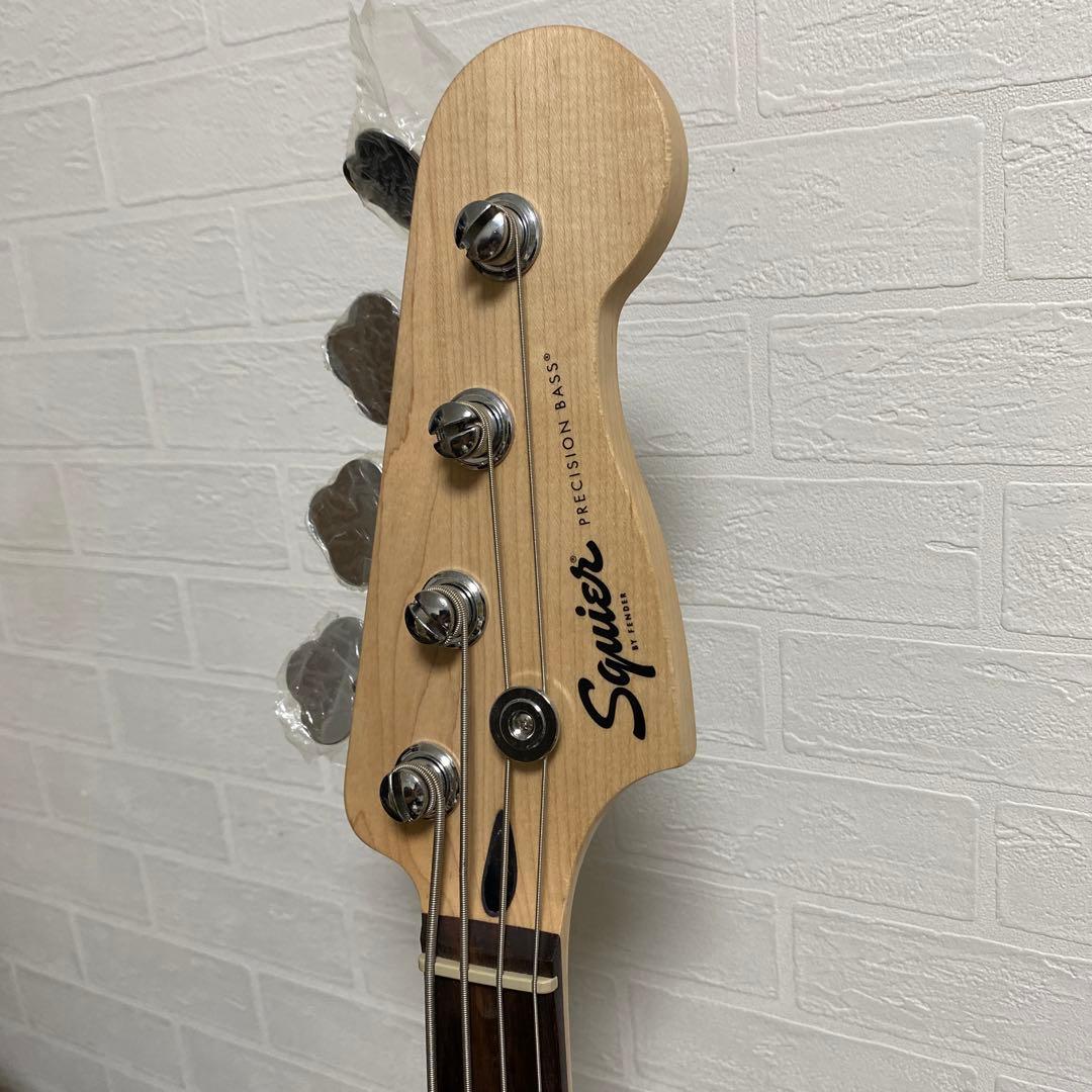 レアカラー　SQUIER FSR SONIC PRECISION BASS